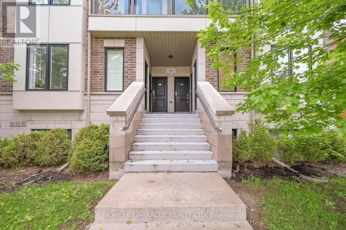 114 - 256 ROYAL YORK ROAD, Toronto