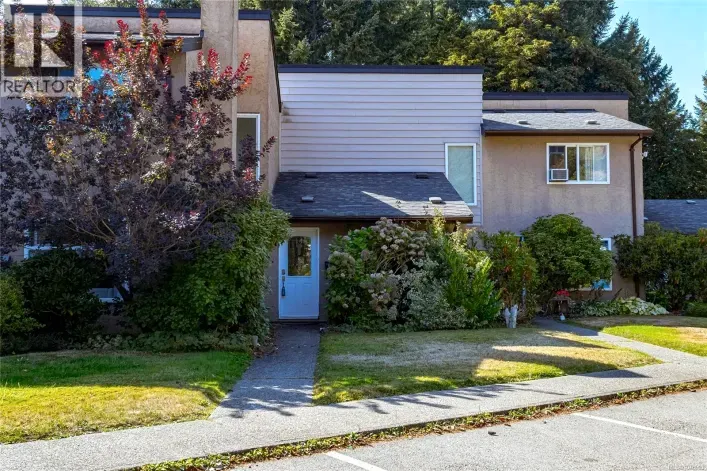 114 2860 Sooke Lake Rd, Langford