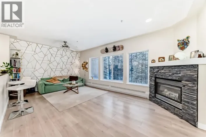 114, 30 Discovery Ridge Close SW, Calgary