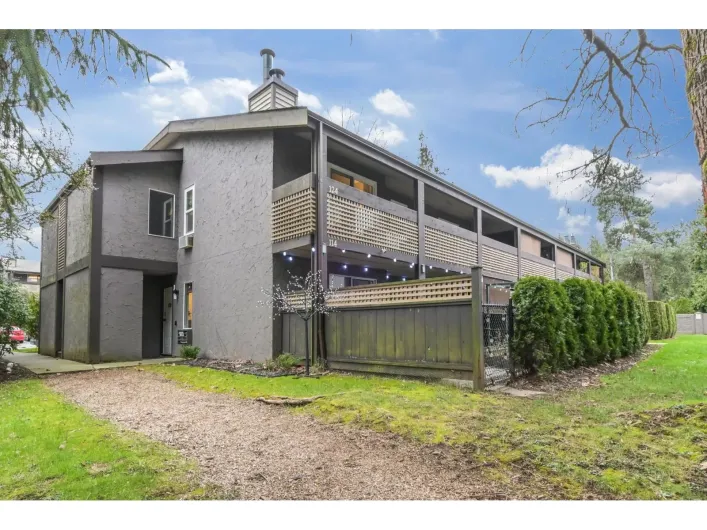 114 34909 OLD YALE ROAD, Abbotsford
