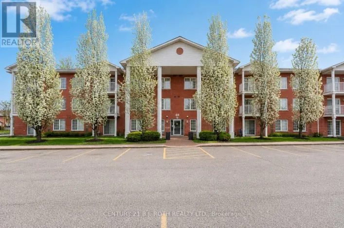 114 - 49 JACOBS TERRACE, Barrie
