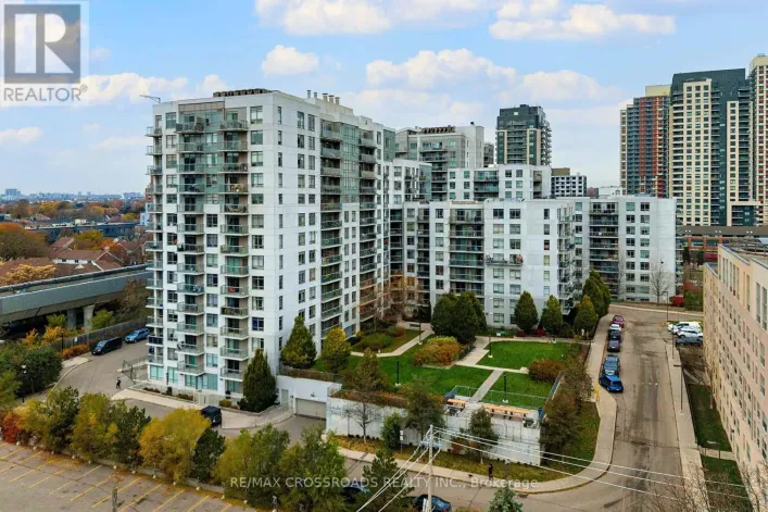 114 - 812 LANSDOWNE AVENUE, Toronto