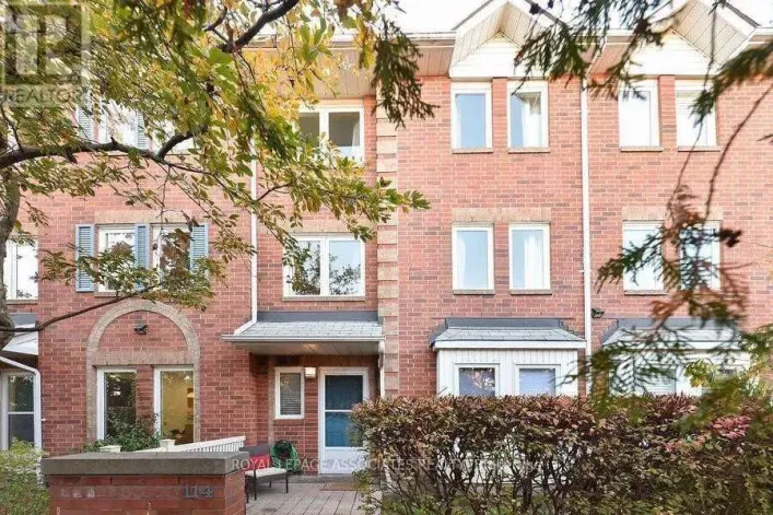 114 - 900 STEELES AVENUE W, Vaughan