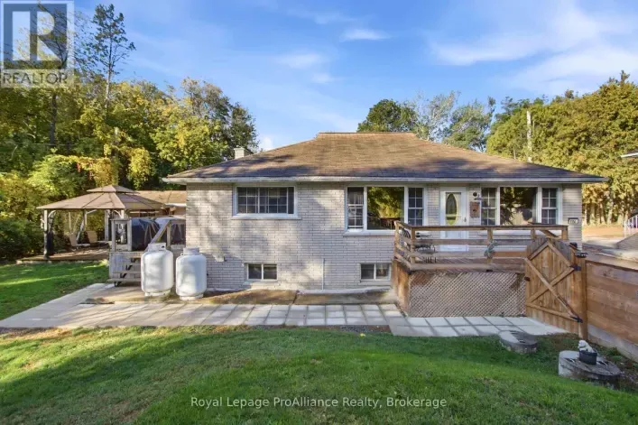 114 CATHERINE STREET, Quinte West