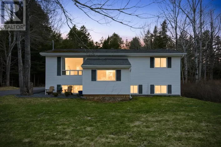 114 Charleswood Drive, Windsor Junction