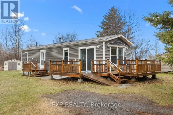 114 HAROLD VALLEY DRIVE, Ottawa