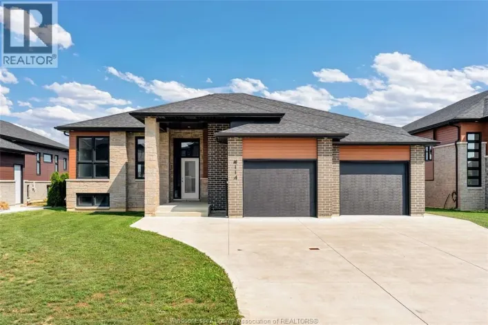 114 HAZEL CRESCENT, Kingsville