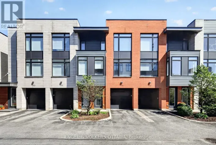 Row / Townhouse for sale: 114 JEMRUSS PRIVATE, Ottawa