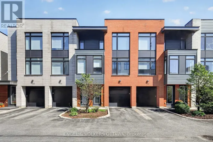 114 JEMRUSS PRIVATE, Ottawa