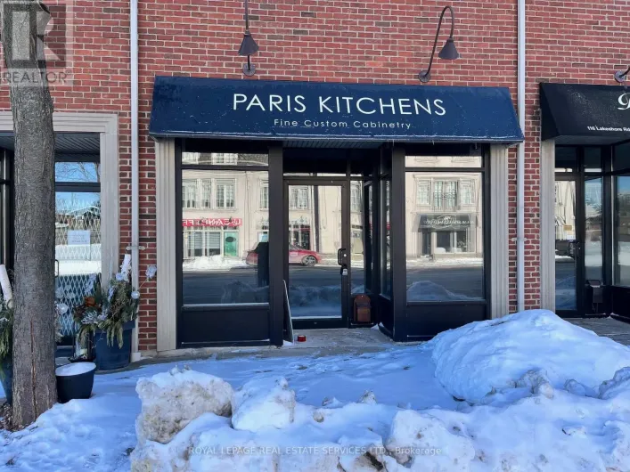 114 LAKESHORE ROAD W, Oakville