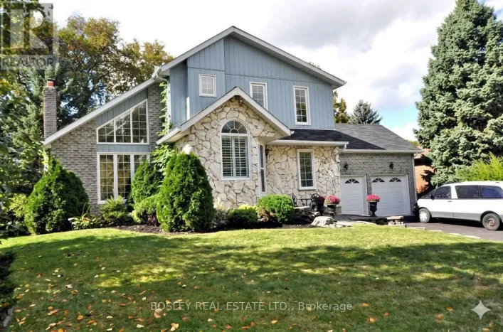 114 LORNE AVENUE, Newmarket