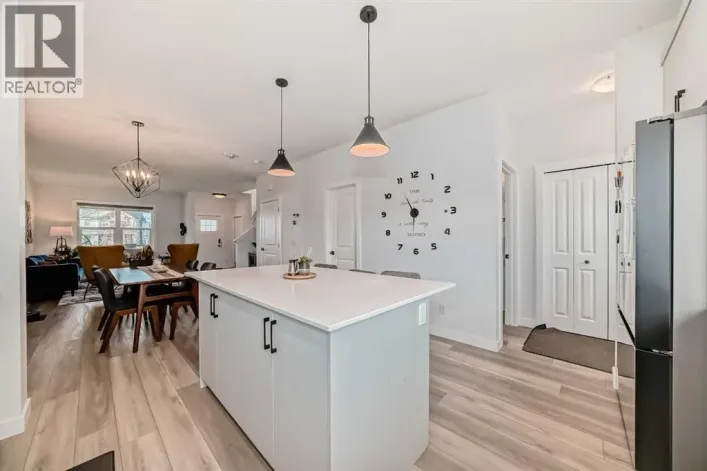 114 Midgrove  SW, Airdrie