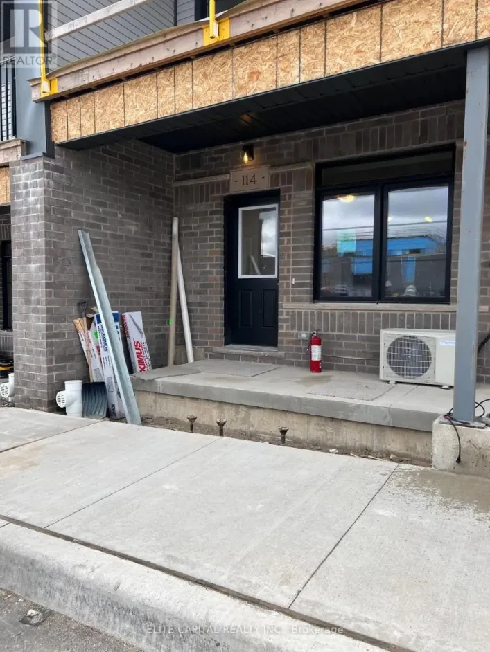 114 OAT LANE, Kitchener