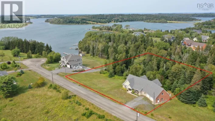 114 Ocean Stone Drive, Garden Lots