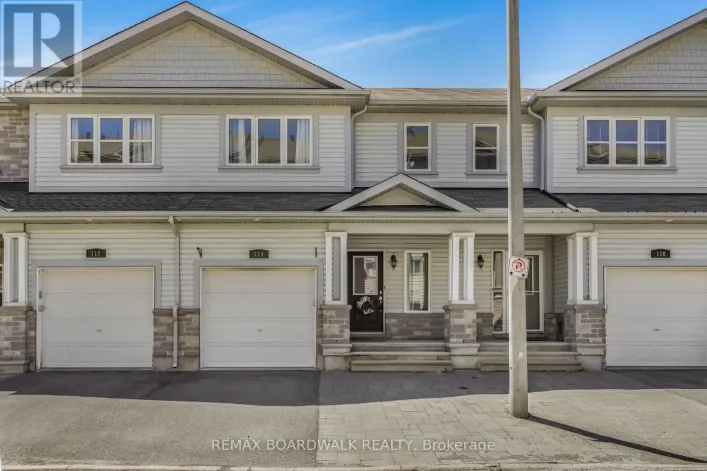 114 POTTS PRIVATE, Ottawa
