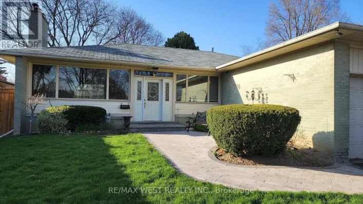 114 PRINCE GEORGE DRIVE, Toronto