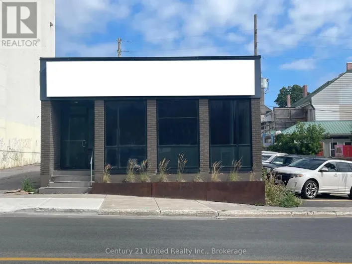 114 SIMCOE STREET, Peterborough