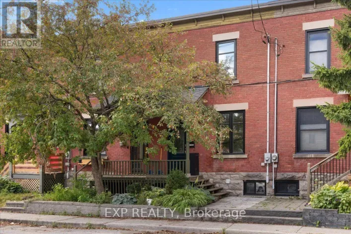 114 SWEETLAND AVENUE, Ottawa