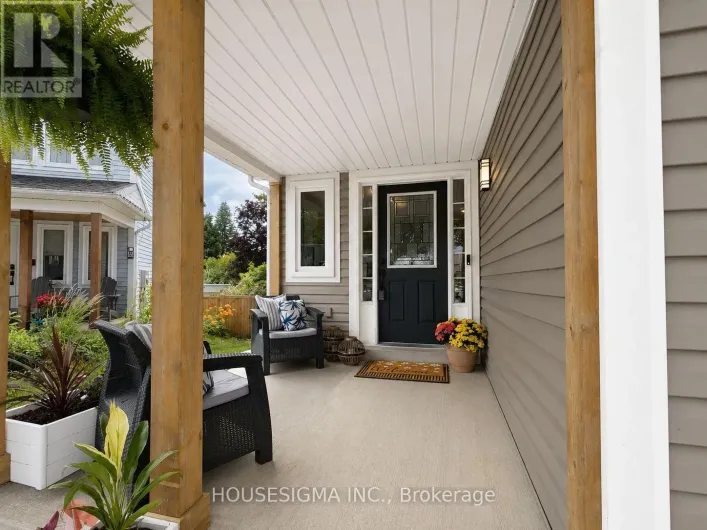 114 ZACHARY PLACE, Whitby