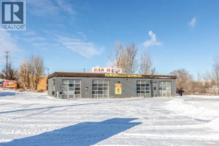 1140 1 Street SW, Medicine Hat