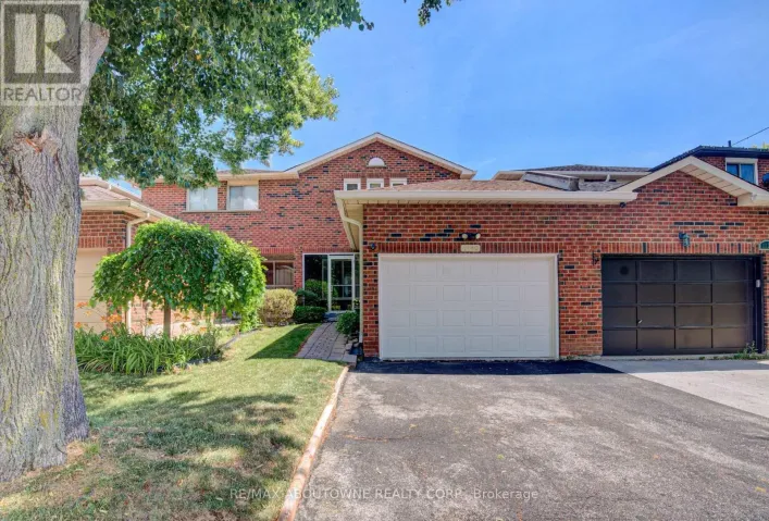 1140 AVONDALE DRIVE, Oakville