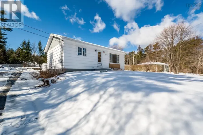 1140 Highway 331, Conquerall Bank