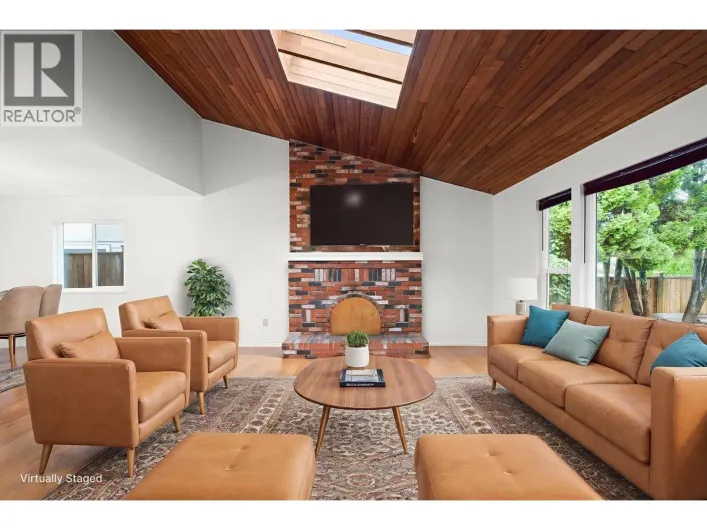 1140 LANSDOWNE DRIVE, Coquitlam