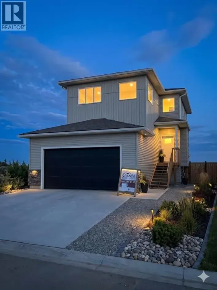 11402 107 Avenue, Grande Prairie