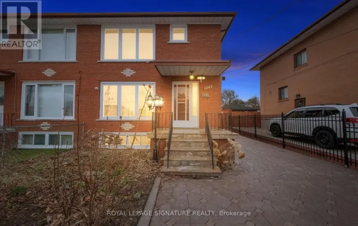 1142 ALEXANDRA AVENUE, Mississauga