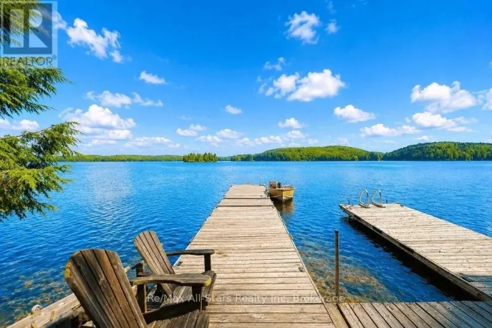 1142 SMOKE LAKE, South Algonquin