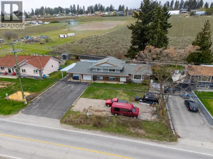 11438 Okanagan Centre Road E, Lake Country