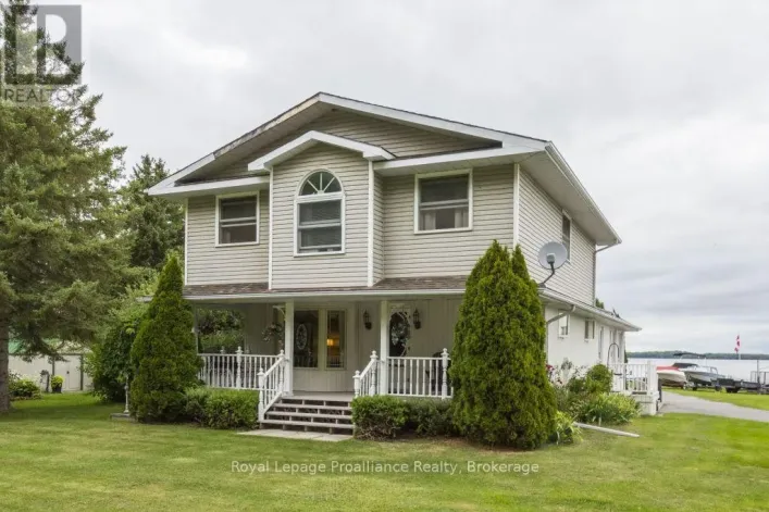11438C LOYALIST PARKWAY N, Prince Edward County