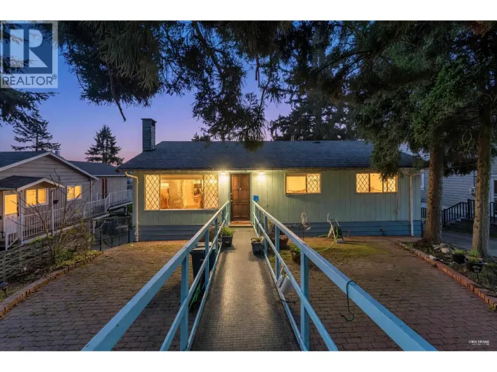 1144 ROCHESTER AVENUE, Coquitlam