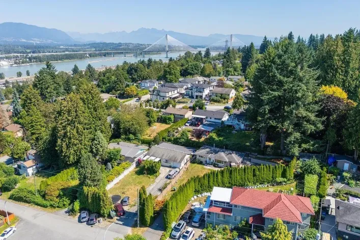 11458 139 STREET, Surrey
