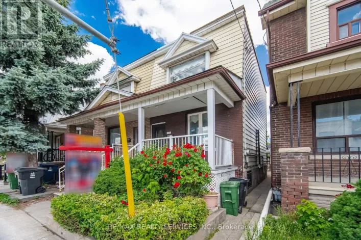 1147 DUFFERIN STREET, Toronto