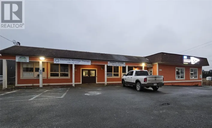 1147 Topsail Road, Mount Pearl