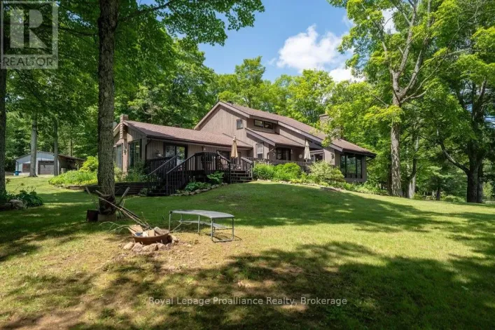 House for sale: 1147A FLYERS COVE LANE, Frontenac