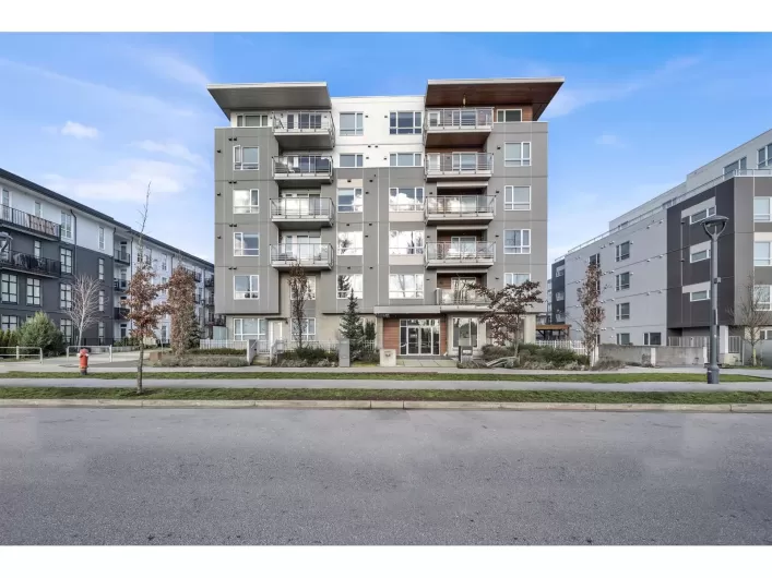 115 13963 105 BOULEVARD, Surrey