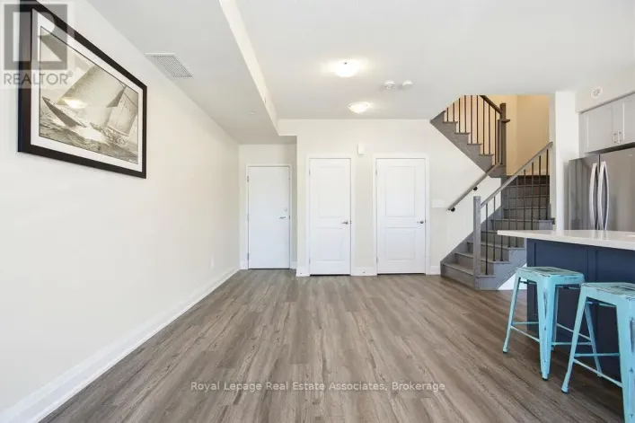 115 - 1569 ROSE WAY, Milton