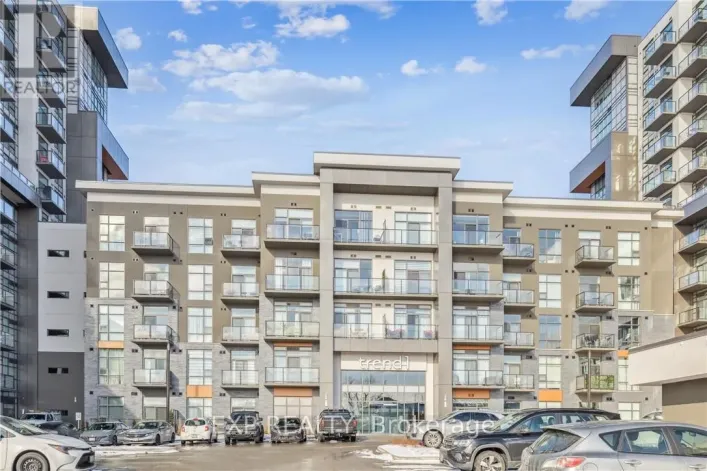 Apartment for sale: 115 - 450 DUNDAS STREET E, Hamilton