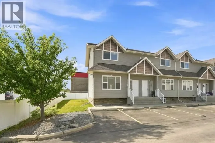 115, 50 Lucky Place, Sylvan Lake