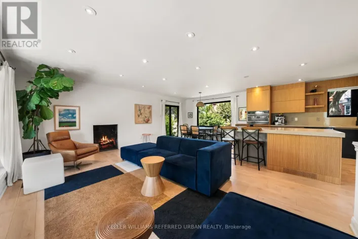 115 BONNYVIEW DRIVE, Toronto