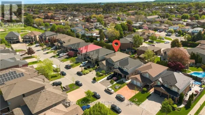 115 ERIKA CRESCENT, Hamilton