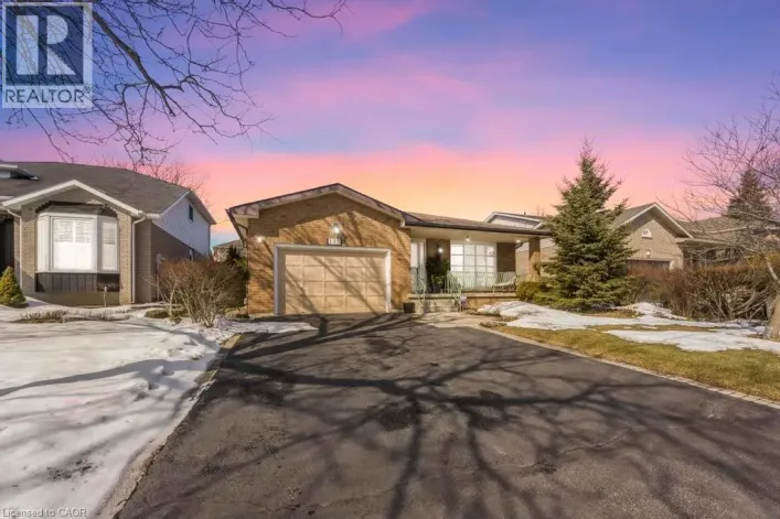 115 FIRST Road W, Stoney Creek