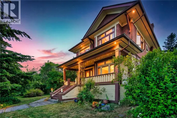 115 Machleary St, Nanaimo