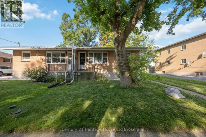 115 SUTTON STREET, Sarnia