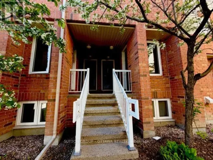 115 TALL PINES PRIVATE, Ottawa