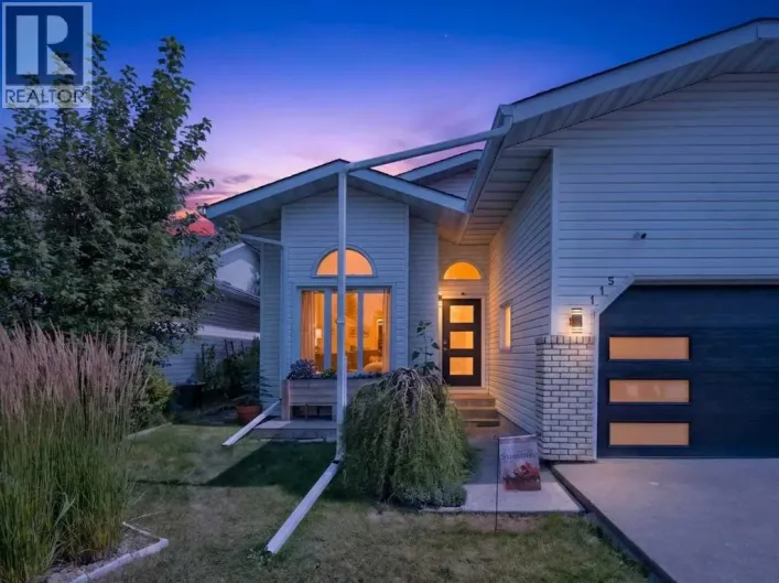 115 Wood Valley Court SW, Calgary