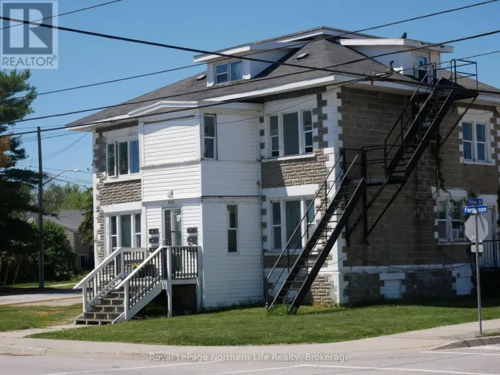 1150 FERGUSON STREET, North Bay