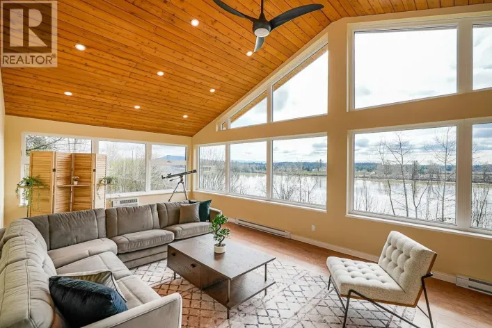 11502 WOOD STREET, Maple Ridge